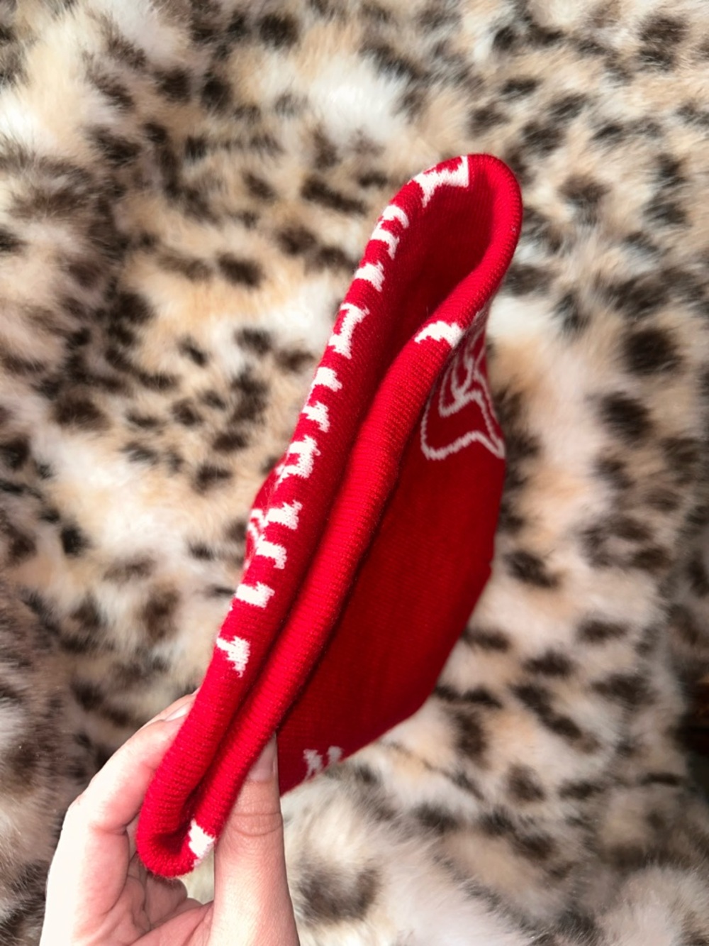 Thrasher Fire Outlined Skully Beanie -EUC- - Picture 6 of 9